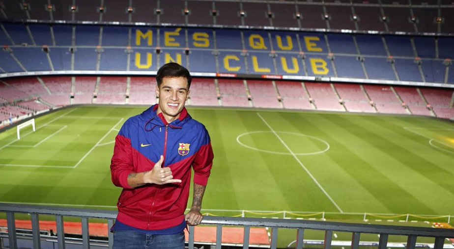 Coutinho se veste de Barcelona e manda recado: 