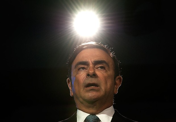 NEW YORK, NY - MARCH 23: Nissan CEO Carlos Ghosn speaks during the beginning of the New York International Auto Show's press day at the Javits Center on March 23, 2016 in New York, NY. Ghosn spoke about the future of Nissan, energy-efficient vehicles, and (Foto: Bryan Thomas/Getty Images)