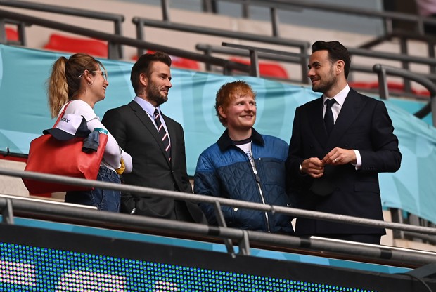 Ed Sheeran e David Beckham no estádio (Foto: Getty Images)