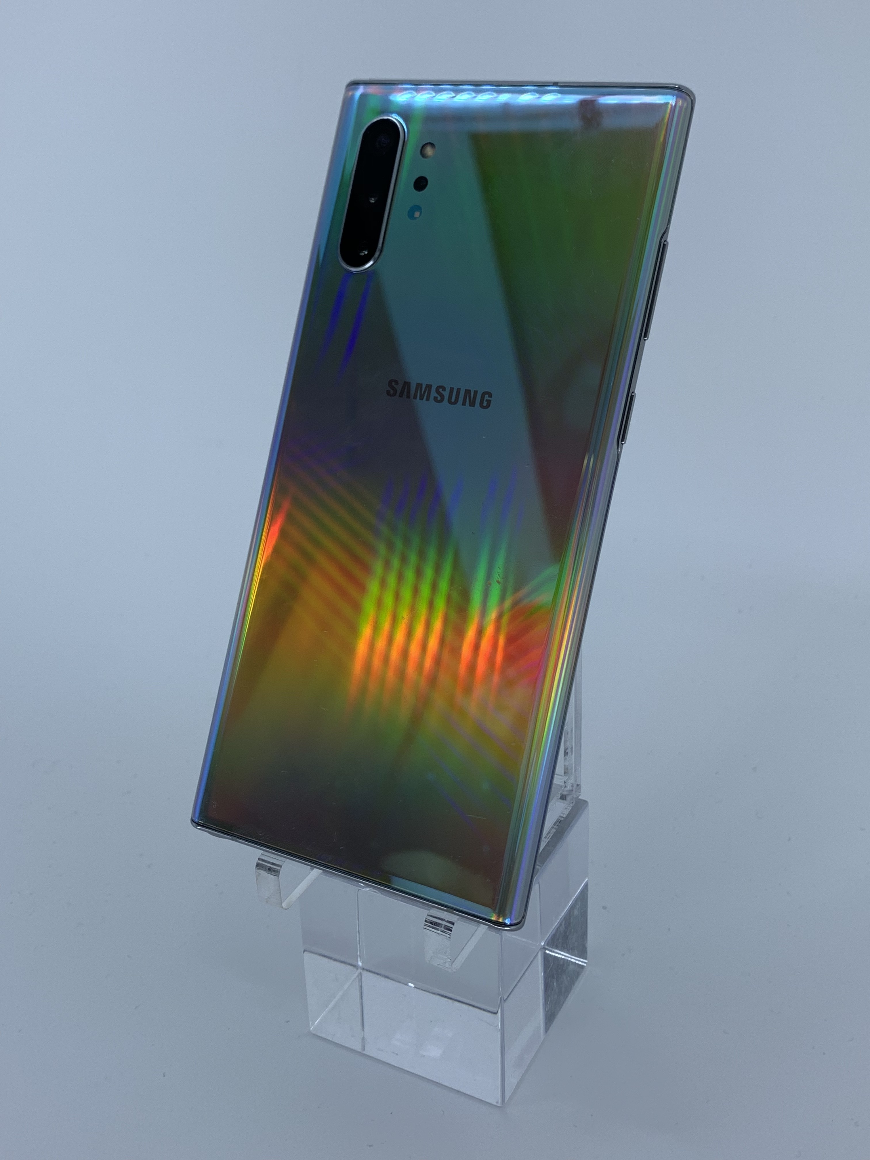 O novo Galaxy Note 10 na versão aura glow (Foto: Divulgação)