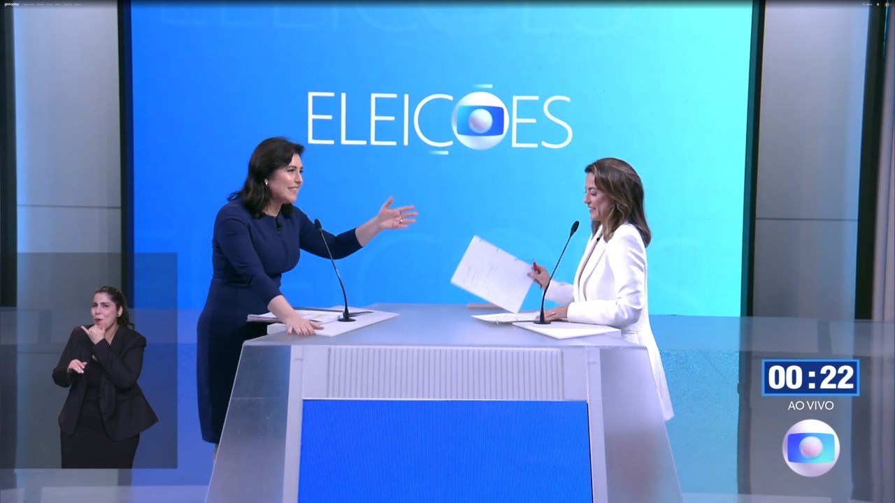 Simone Tebet (MDB) e Soraya Thronicke (União Brasil) no debate entre presidenciáveis na TV Globo — Foto: Reprodução