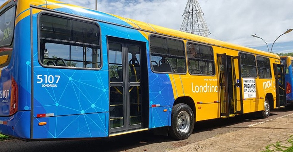 Prefeitura de Londrina faz remasses mensais às empresas de ônibus para cobrir custos — Foto: CMTU/Divulgação