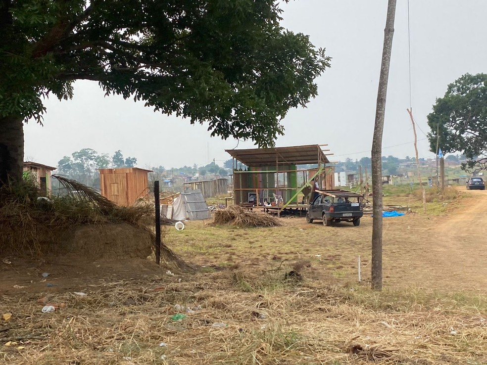 Segundo moradores, invasão tem avançado na Aparis  — Foto: Arquivo pessoal 