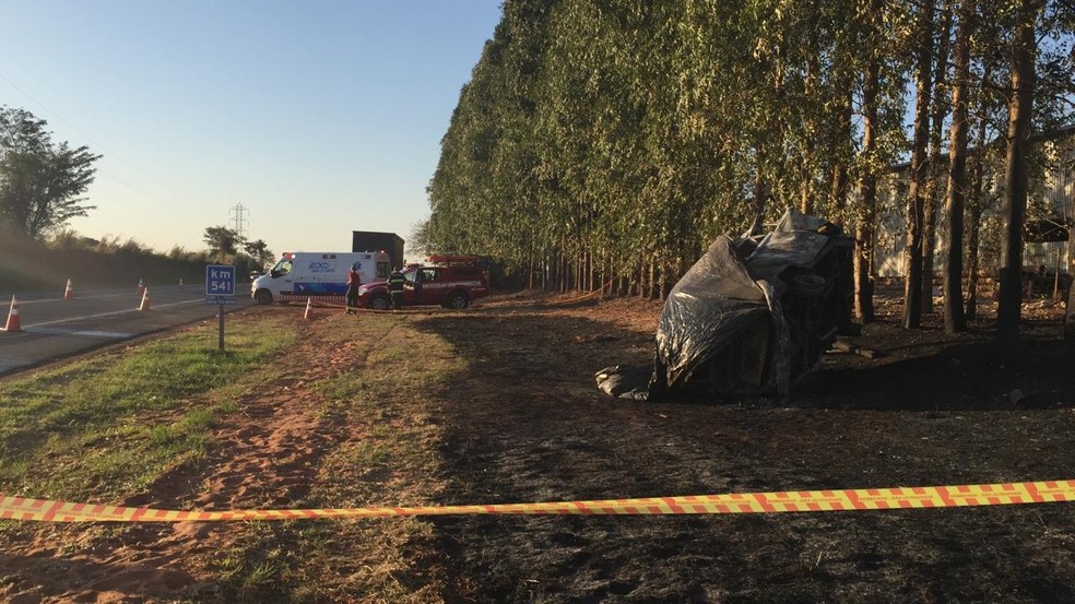 Acidente matou dois rapazes na Rodovia Prefeito Homero Severo Lins — Foto: João Martins/TV Fronteira