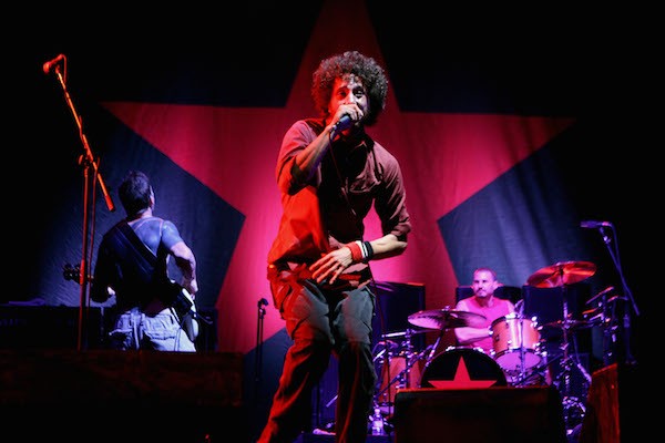 O Rage Against The Machine em uma apresentação em 2007 (Foto: Getty Images)