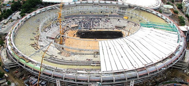 Arlindo Cruz brinca com reabertura  do Maracanã: Está para 1º de abril
