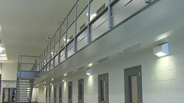O presídio de Rockview, na Pensilvânia; segundo ação, não havia barreiras entre blocos de detentos e escritórios de funcionários à época do crime (Foto: Reprodução / SCI Rockview)