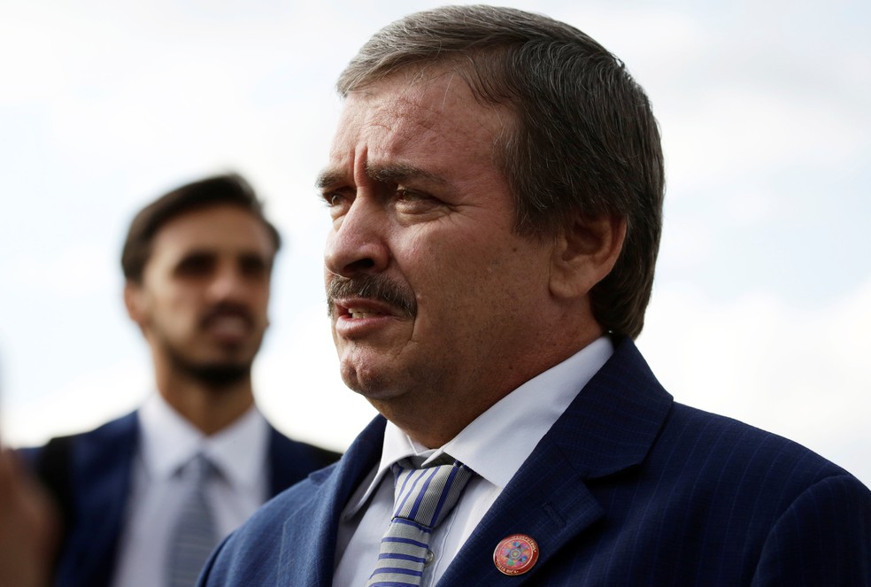 Óscar Ramirez sonha com as oitavas de final na Rússia (Foto: Reuters)