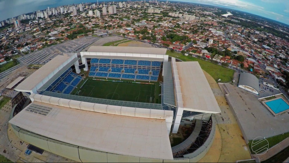 Arena Pantanal, que sediou quatro jogos da Copa do Mundo, deve abrigar órgãos públicos — Foto: Reprodução/TVCA