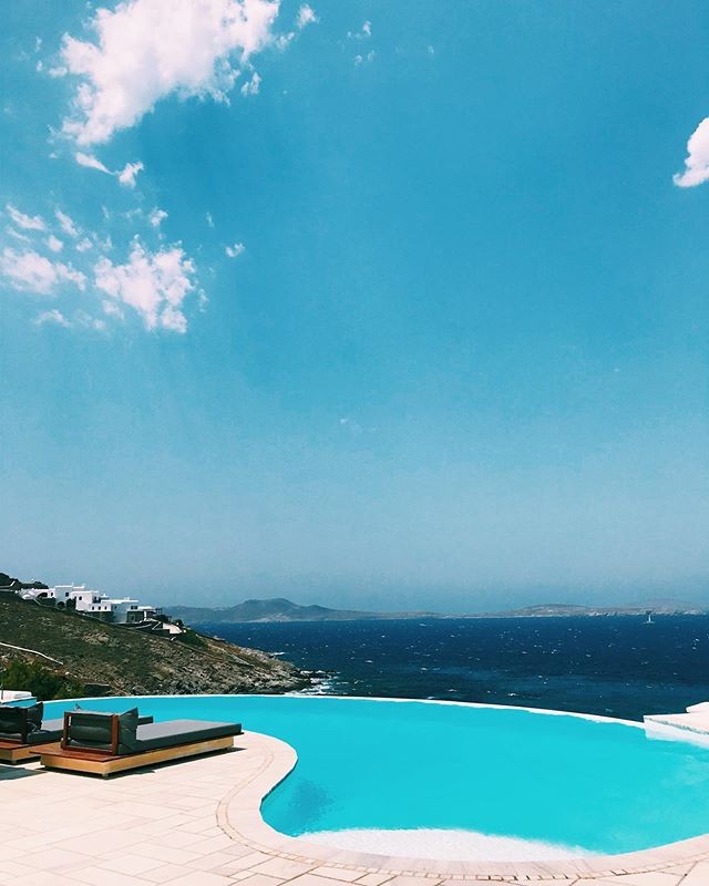 Izabel Goulart em Mykonos (Foto: Reprodução/Instagram)