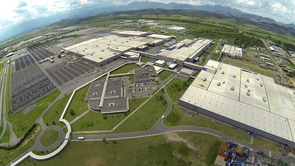 Peugeot Citroën investe R 220 milhões em fábrica no Brasil para lançar novos modelos Auto
