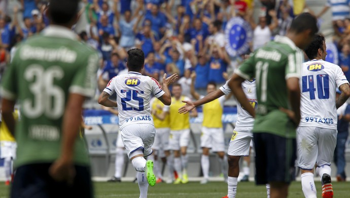 Cruzeiro se apega ao fator casa para bater Flu e ficar perto de semi na Liga