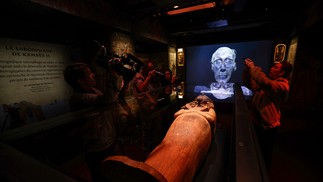 Múmia de Ramsés, no entanto, ficou no Egito e não cruzou o Mediterrâneo — Foto: POUJOULAT / AFP