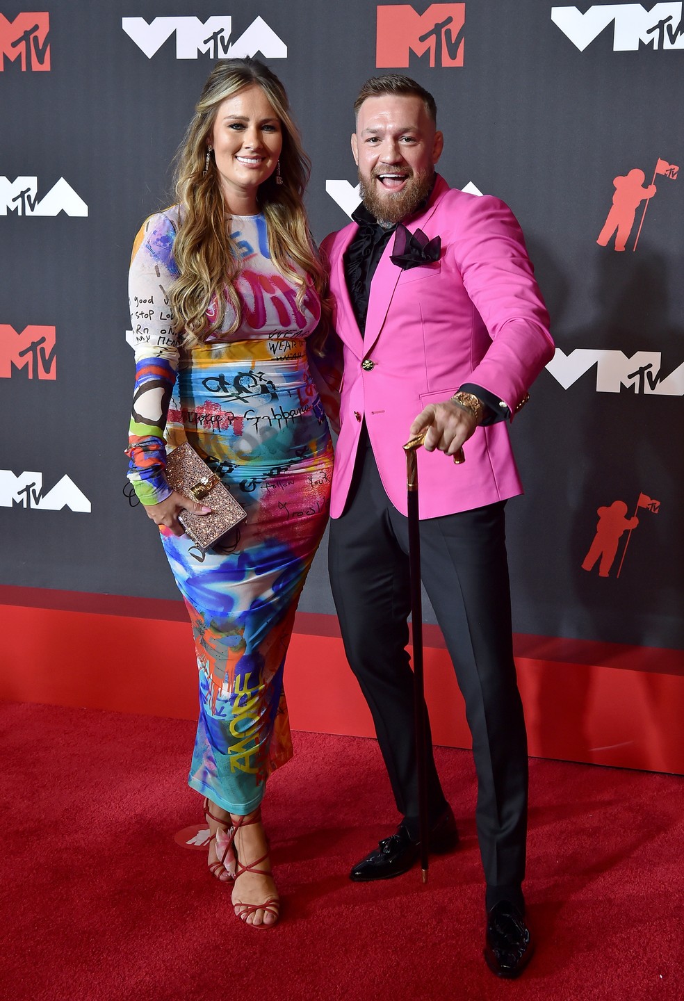 Conor McGregor e a esposa Dee Devlin na premiação da MTV americana — Foto: Axelle/Bauer-Griffin/FilmMagic