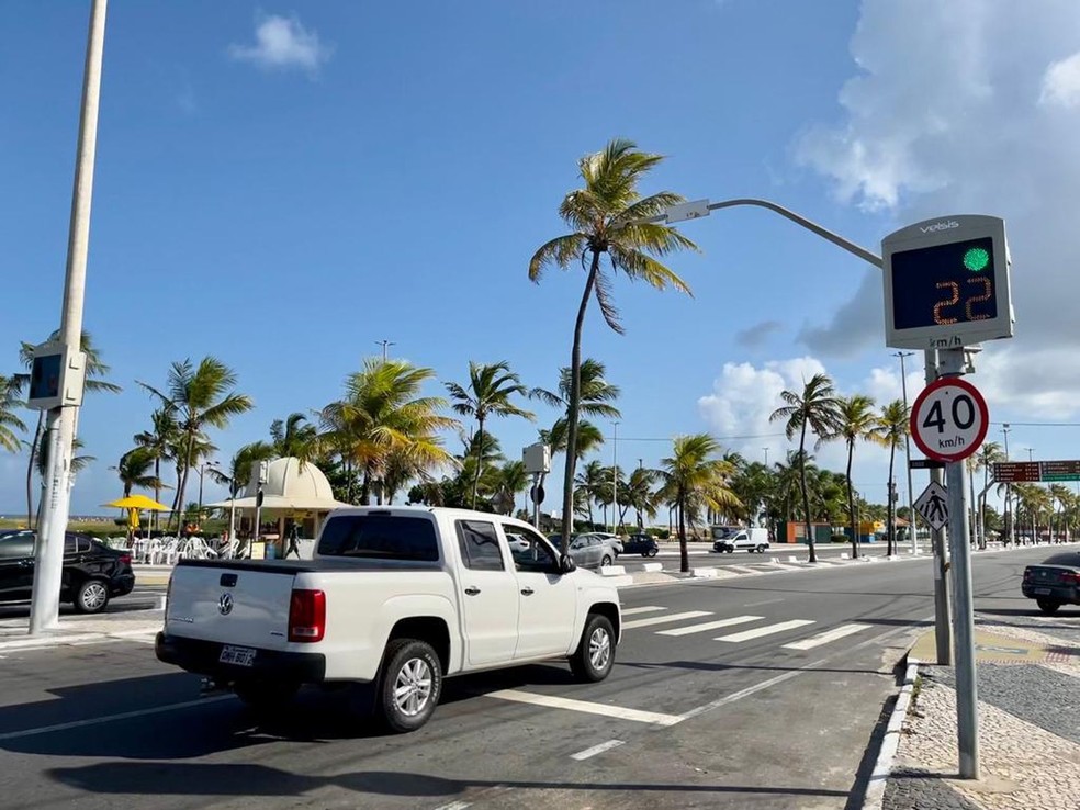 Novos radares são instalados em Aracaju  — Foto: SMTT