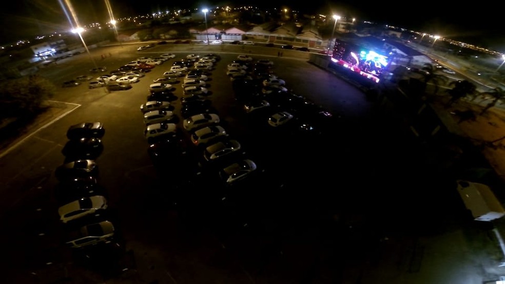 Drive-in voltou à moda durante pandemia do novo coronavírus — Foto: Divulgação
