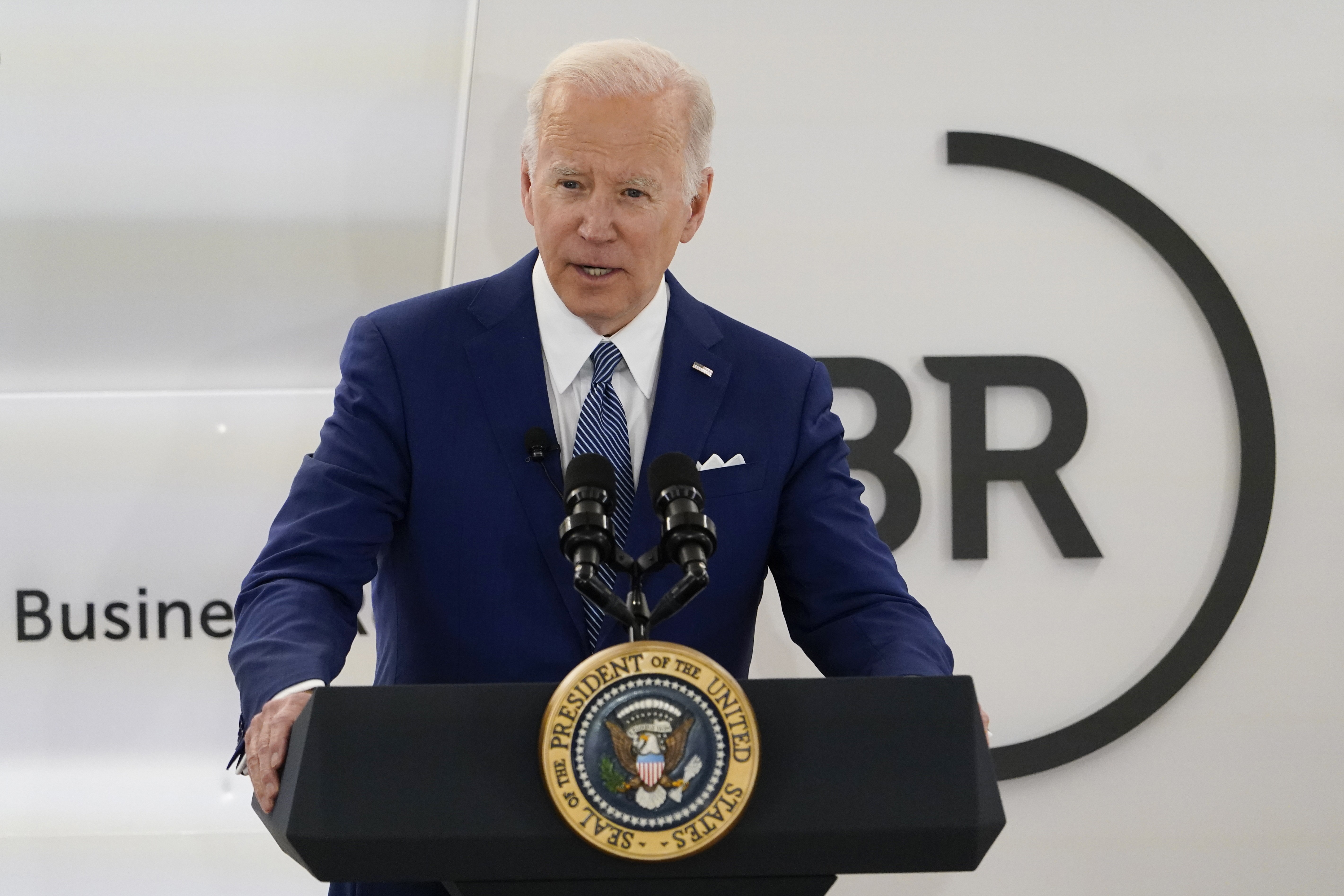 Viagem de Biden a Bruxelas destacará novas sanções à Rússia e planos da Otan