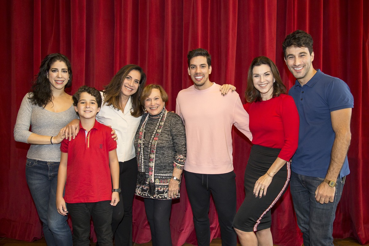 Totia Meireles e Felipe de Carolis