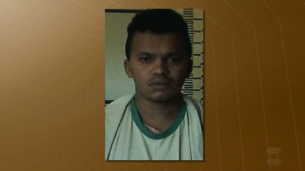 Ma&eacute;cio Damacena da Silva, suspeito de sequestrar a menina Nicole, de 7 anos, no bairro de Mangabeira, em Jo&atilde;o Pessoa (Foto: Reprodu&ccedil;&atilde;o/TV Cabo Branco)