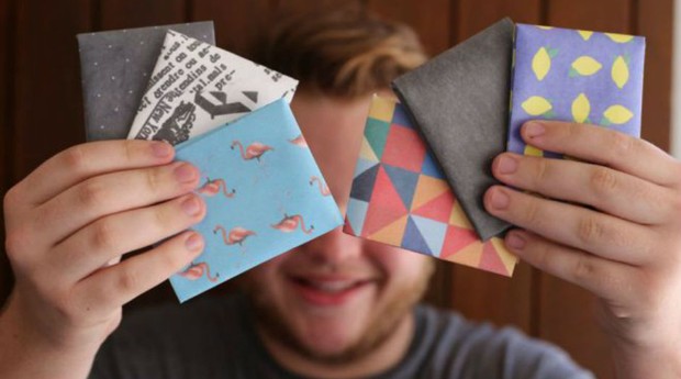 Carteiras de "papel" produzidas pela Dobra, e-commerce fundado por empreendedores do Rio Grande do Sul (Foto: Divulgação)