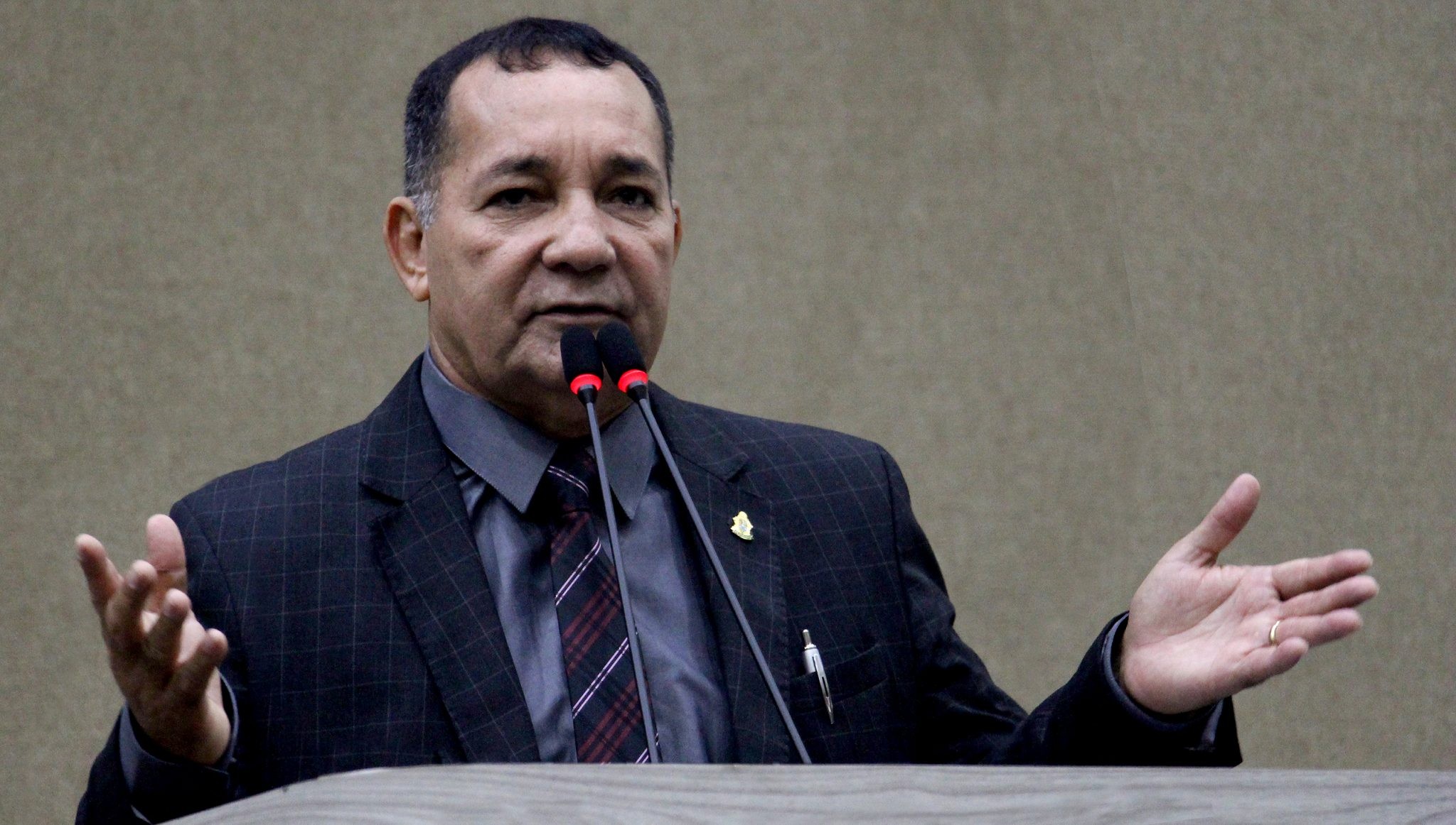 Câmara Municipal de Manaus recebe decisão judicial e deve dar posse a Gilmar Nascimento na próxima semana