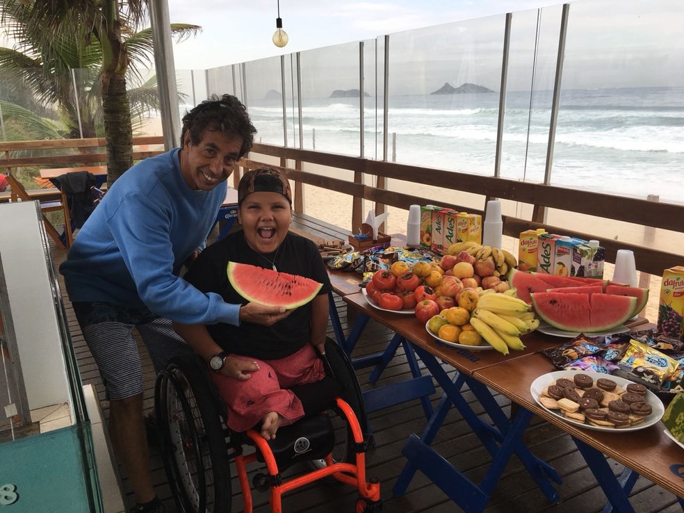 Parabens Davizinho Campeao No Hawaii Rico De Souza Ricosurf | as últimas notícias do mundo do surf, boletim e previsão de ondas, beach girls e muito mais. craud com br