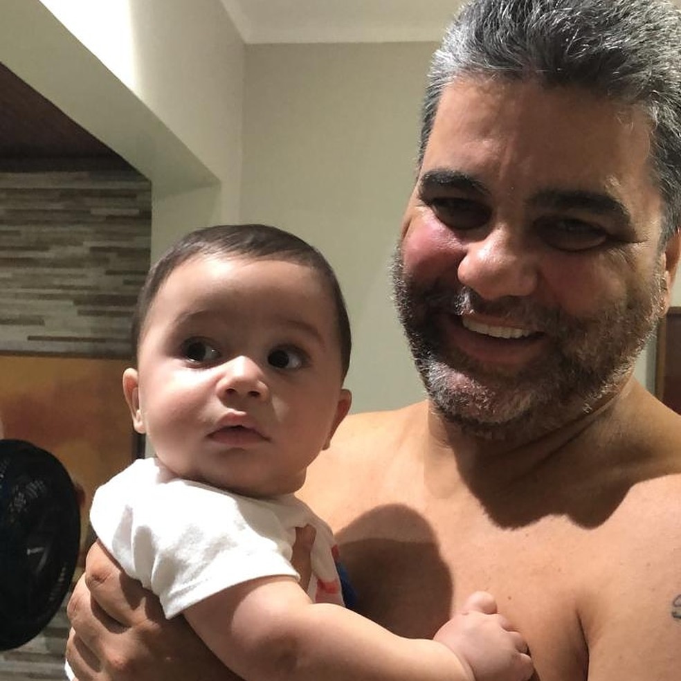 Marcelo Cabo curte o neto (José Bernardo) na parada das competições — Foto: Marcelo Cabo/Arquivo Pessoal