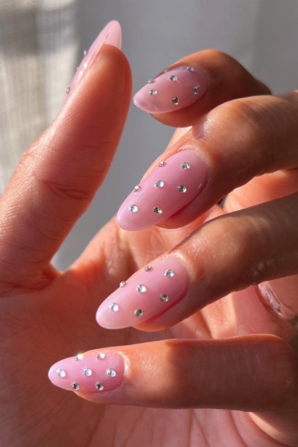 Nail art fácil: 15 inspirações simples para apostar nas unhas decoradas -  Vogue