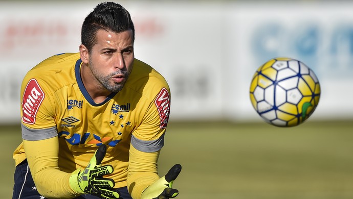 Cruzeiro monta elenco forte, e Mano terá que quebrar a cabeça em 2017