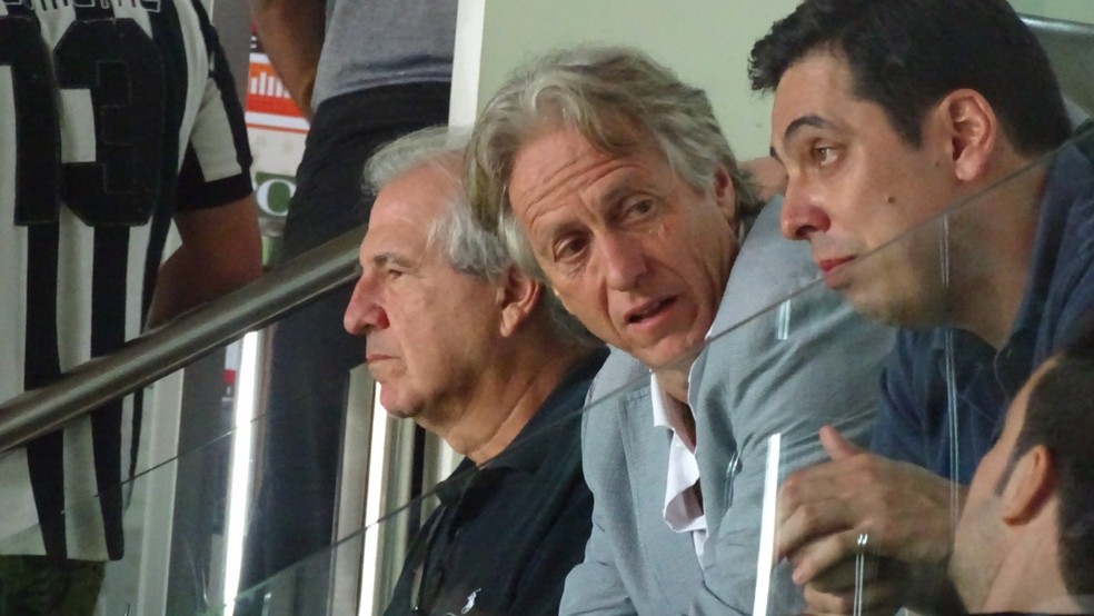 Jorge Jesus esteve recentemente no Brasil e acompanhou Atlético-MG x Flamengo, no Independência — Foto: Guilherme Frossard