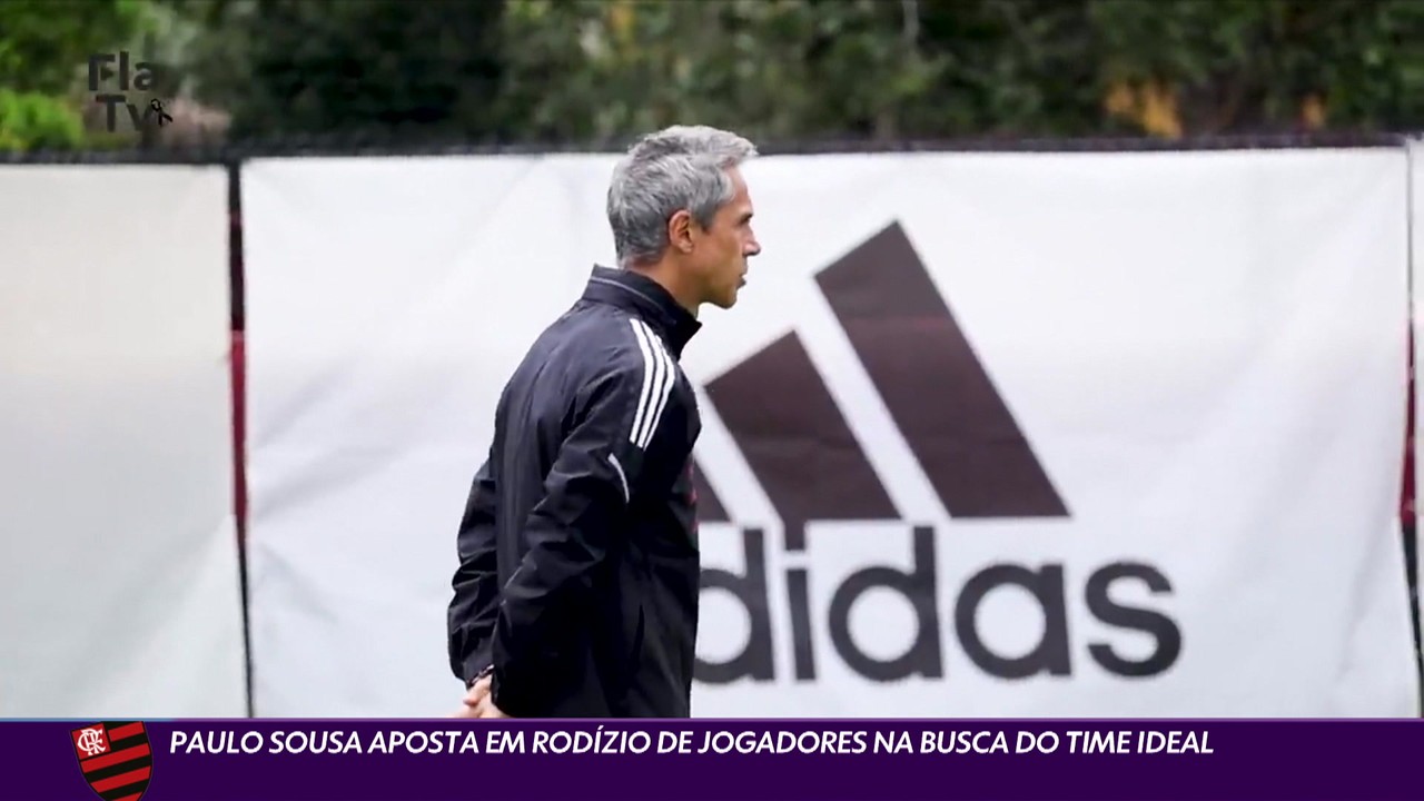 Paulo Sousa aposta em rodízio de jogadores na busca do time ideal
