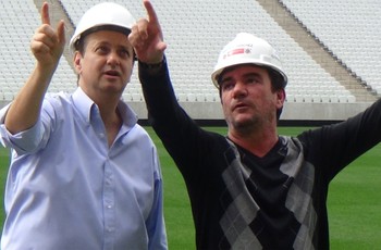 Andrés Sanchez e Gilberto Kassab, Arena Corinthians (Foto: Ricardo Taves)