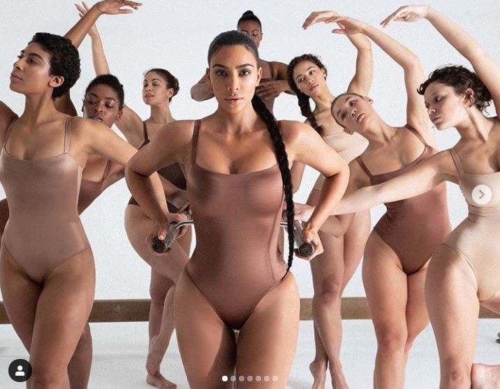 Kim Kardashian lança linha de roupas íntimas focada no conforto