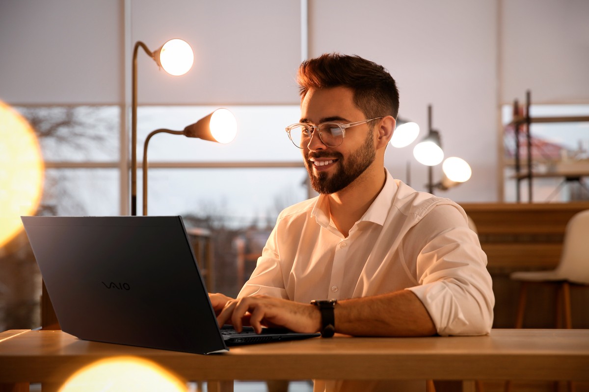Vaio Z tem hardware poderoso e preço alto, mas peca no acabamento