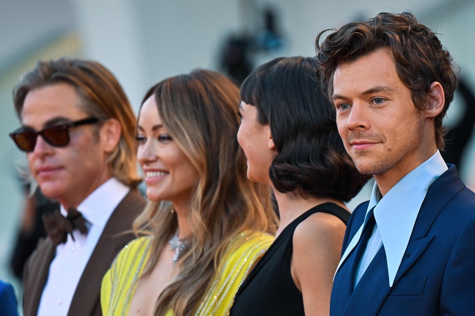 Chris Pine, Olivia Wilde, Sydney Chandler e Harry Styles promovem o filme no Festival de Veneza
