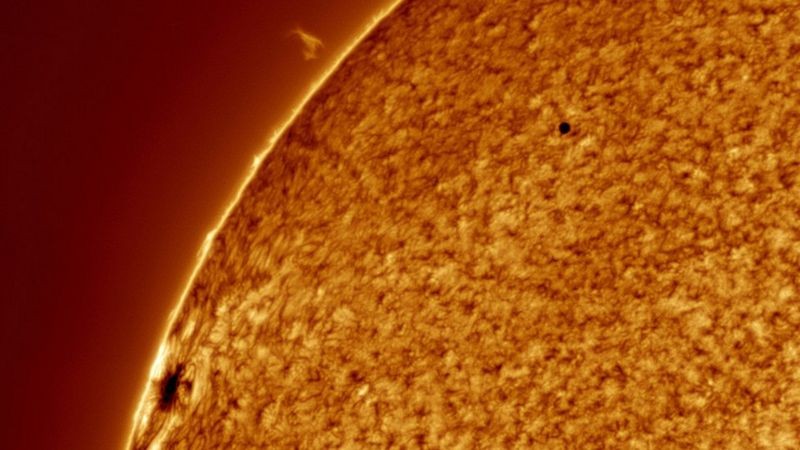 As temperaturas do núcleo terrestre são similares às do Sol (Foto: Getty Images via BBC News)