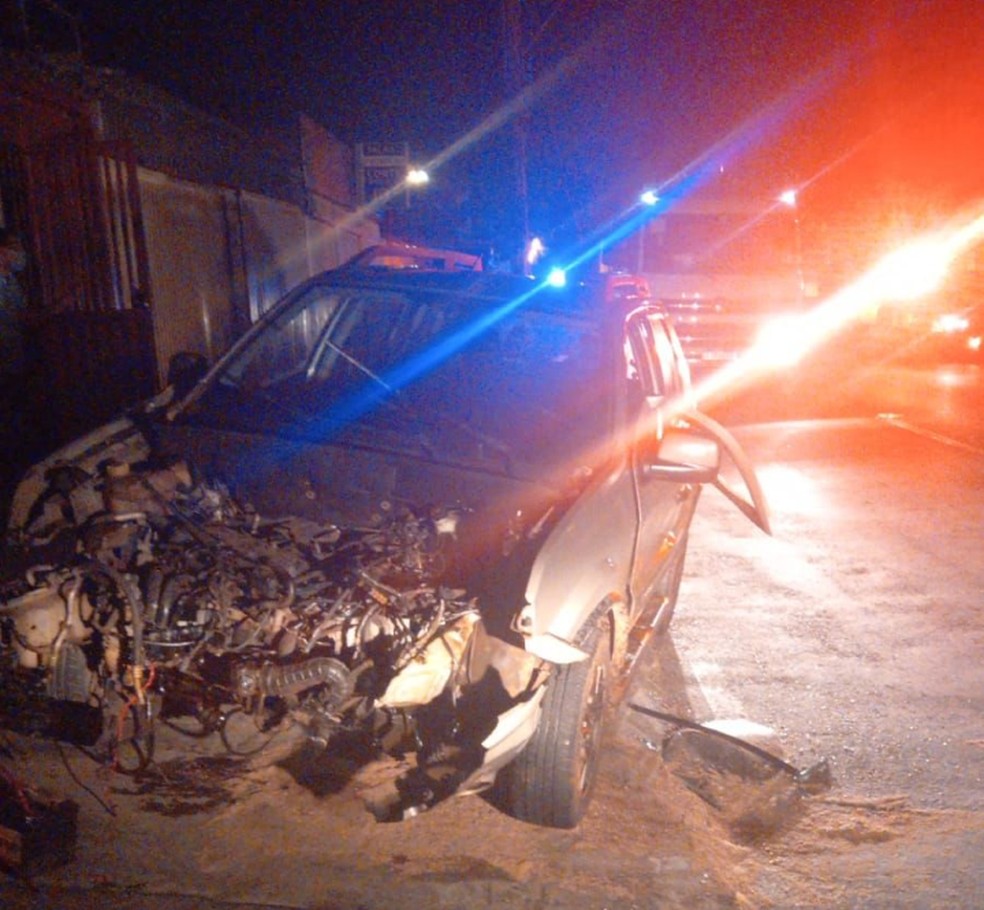 Acidente ocorreu em Ceilândia, no Distrito Federal, na noite de domingo (30) — Foto: Divulgação/Detran-DF