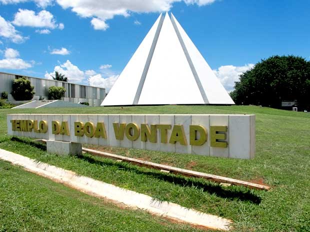 Templo da Boa Vontade, em Brasília, que completa 24 anos nesta segunda (21) (Foto: Lucas Salomão/G1)