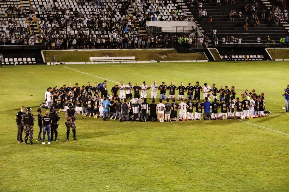 Ap&oacute;s acesso, ABC faz semifinais contra a Aparecidense &mdash; Foto: Alexandre Lago