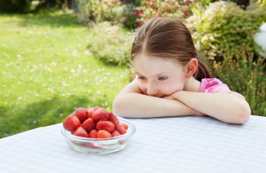Como andam a alimentação e o apetite do seu filho? (Foto: Getty Images)