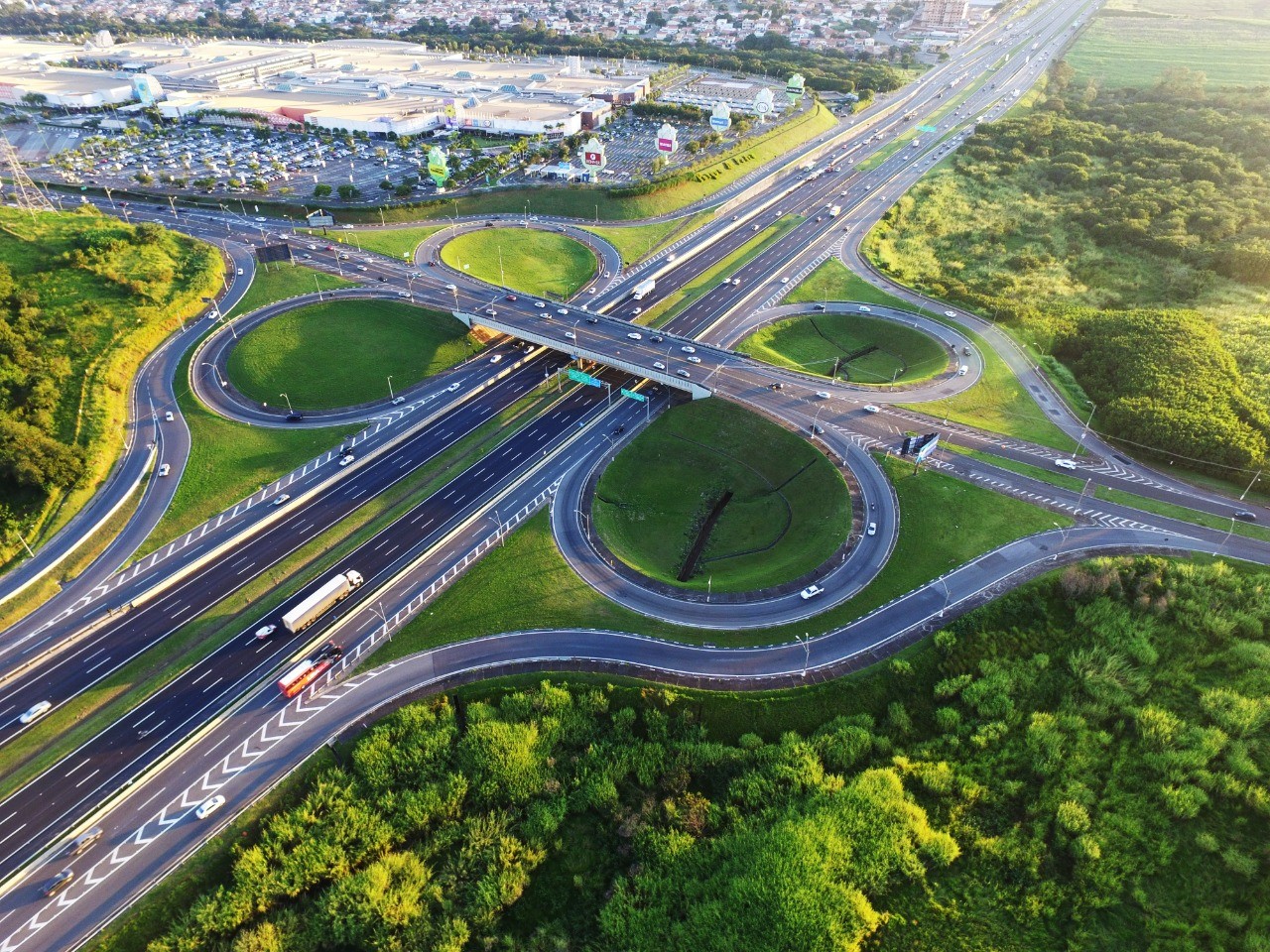 Rodovias da região de Campinas recebem 1,5 milhão de veículos no feriado do Dia do Trabalhador; veja horários de pico