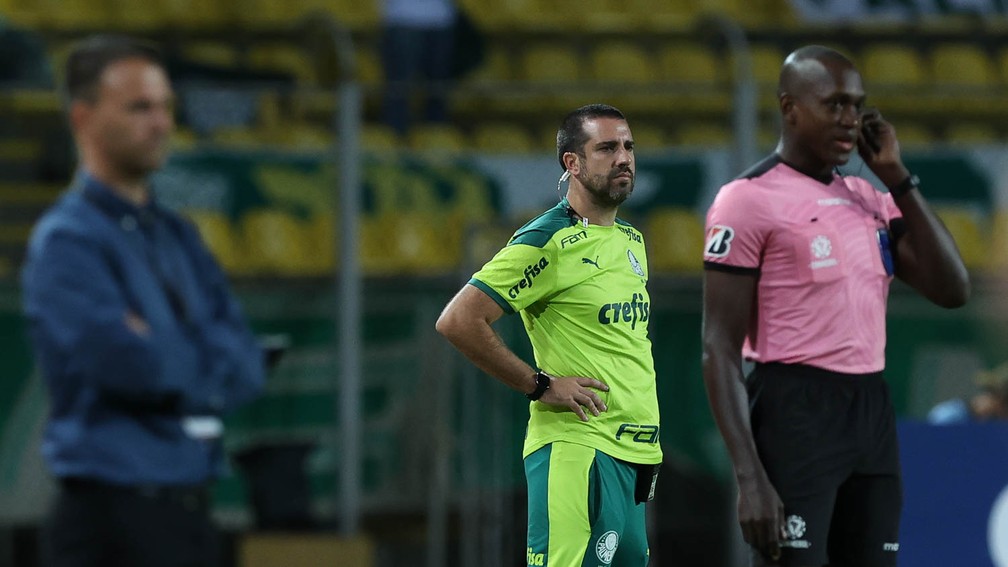 João Martins elogia Palmeiras e fala sobre dificuldades na preparação para a estreia da Libertadores