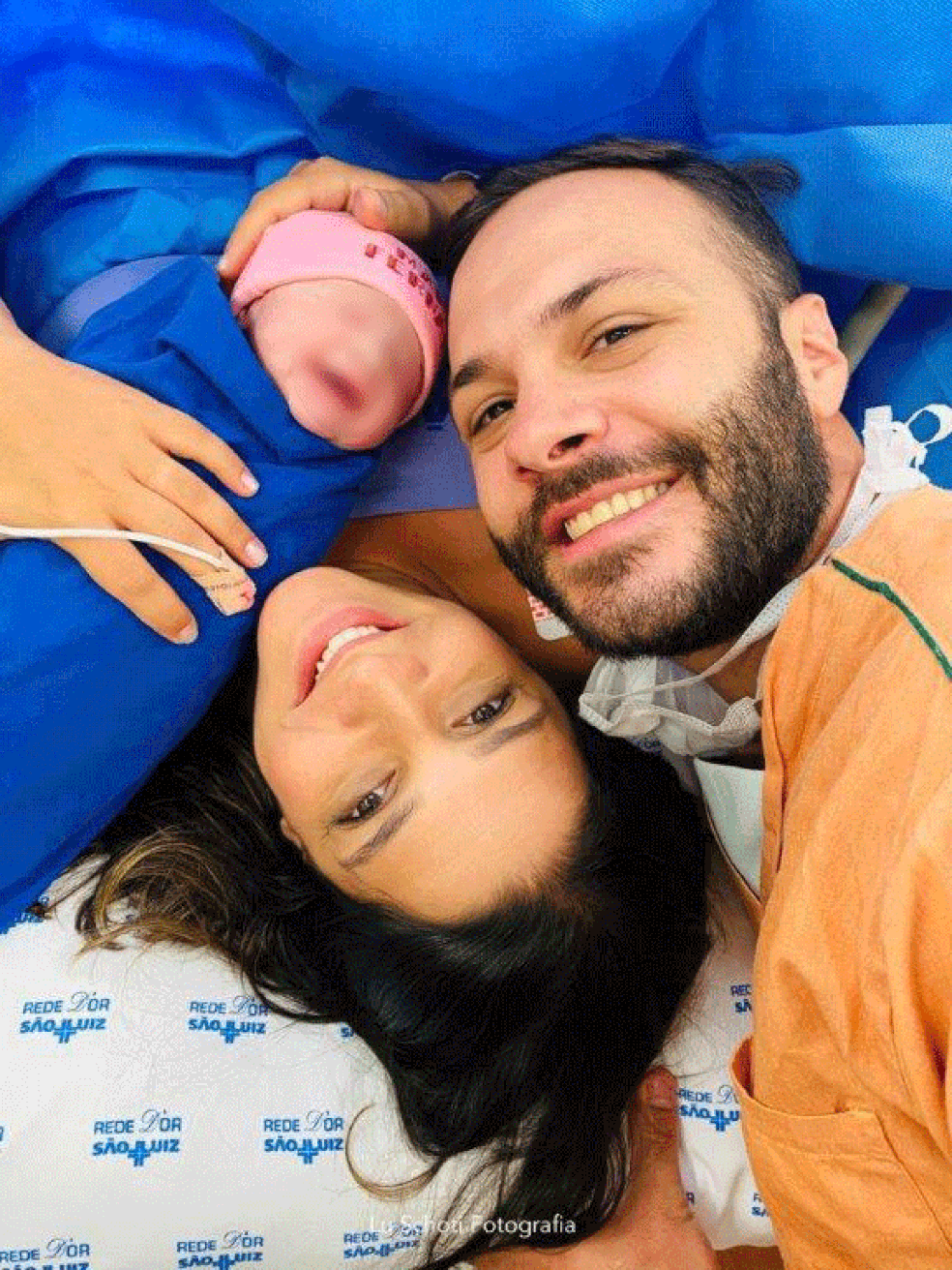 Ana Carolina Oliveira, mãe de Isabella Nardoni, e o marido Vinicius Francomano comemoram o nascimento da filha Maria Fernanda — Foto: Lu Schoti/Divulgação/Arquivo pessoal de Ana Carolina Oliveira