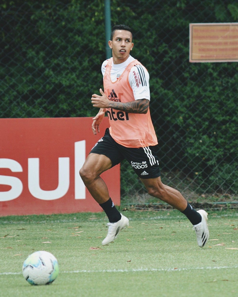 Igor Vinicius em treino do São Paulo — Foto: Divulgação/São Paulo