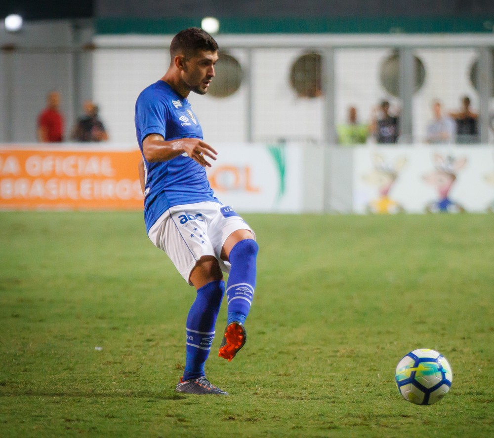 Ainda sem proposta oficial, Arrascaeta é esperado no Cruzeiro