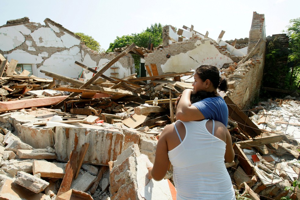 Resultado de imagem para Sobe para 96 o número de mortos em terremoto no México