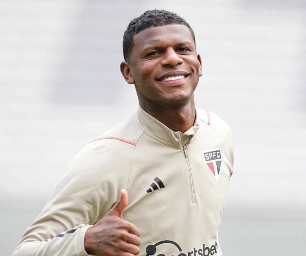 São Paulo minimiza novo atraso de Arboleda e confia em acerto de renovação até 2026