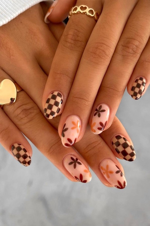 Inspirações de nail art para festa junina (Foto: Instagram)