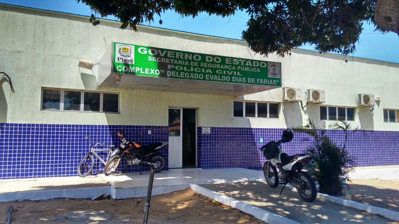Professor é preso por estuprar aluno de 7 anos em pátio de escola no Piauí