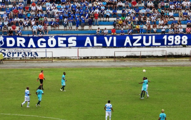Taubaté x Guaçuano se enfrentam no Joaquinzão (Foto: Filipe Rodrigues/ Globoesporte.com)